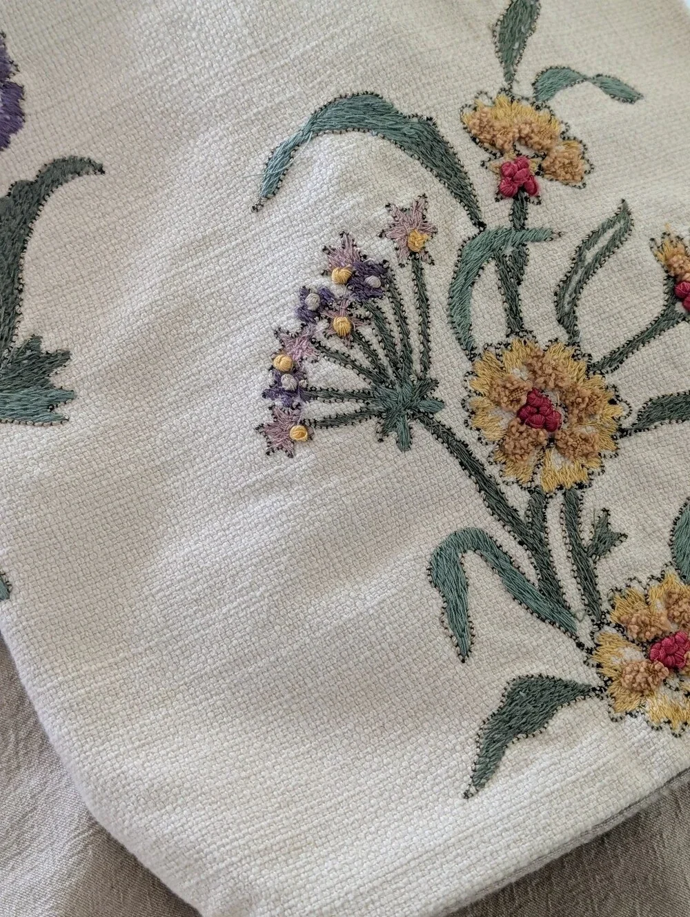 Pottery Barn Felicity Floral Embroidered Pillow Cover New With Tags
